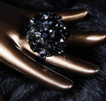 Royalte Caviar Cluster Ring